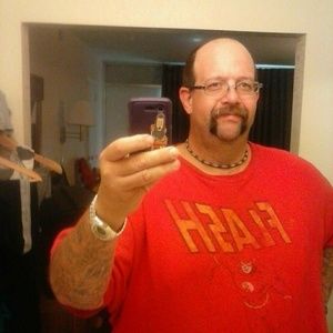 Meet your Posher, Kenneth